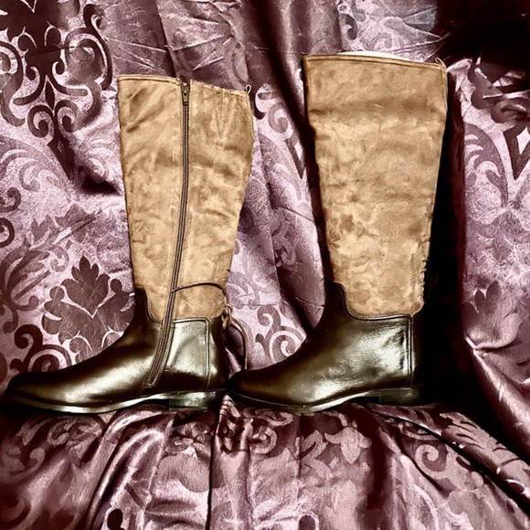 Luichiny Suede riding boots with lace back black & tan - Picture 4 of 4